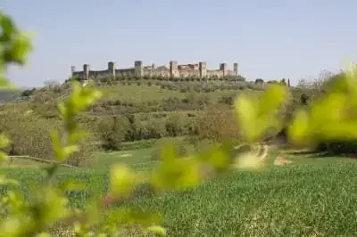castle of monteriggioni siena